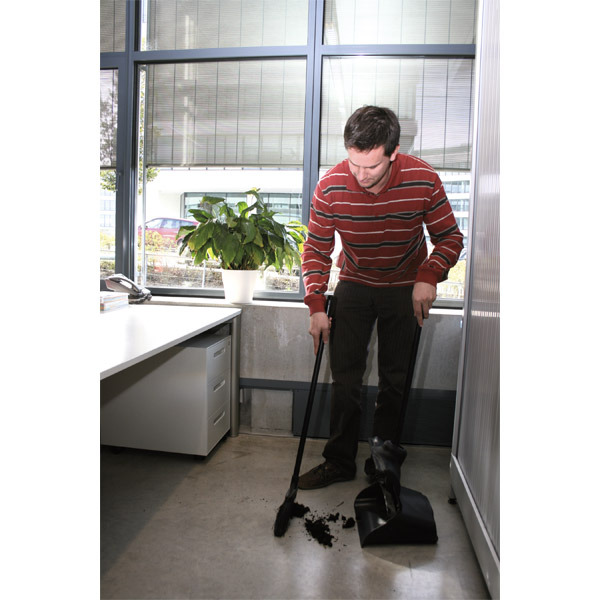 RCP Lobby Pro broom with long handle black