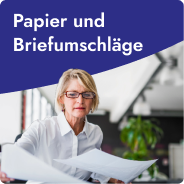 Papier und Briefumschläge